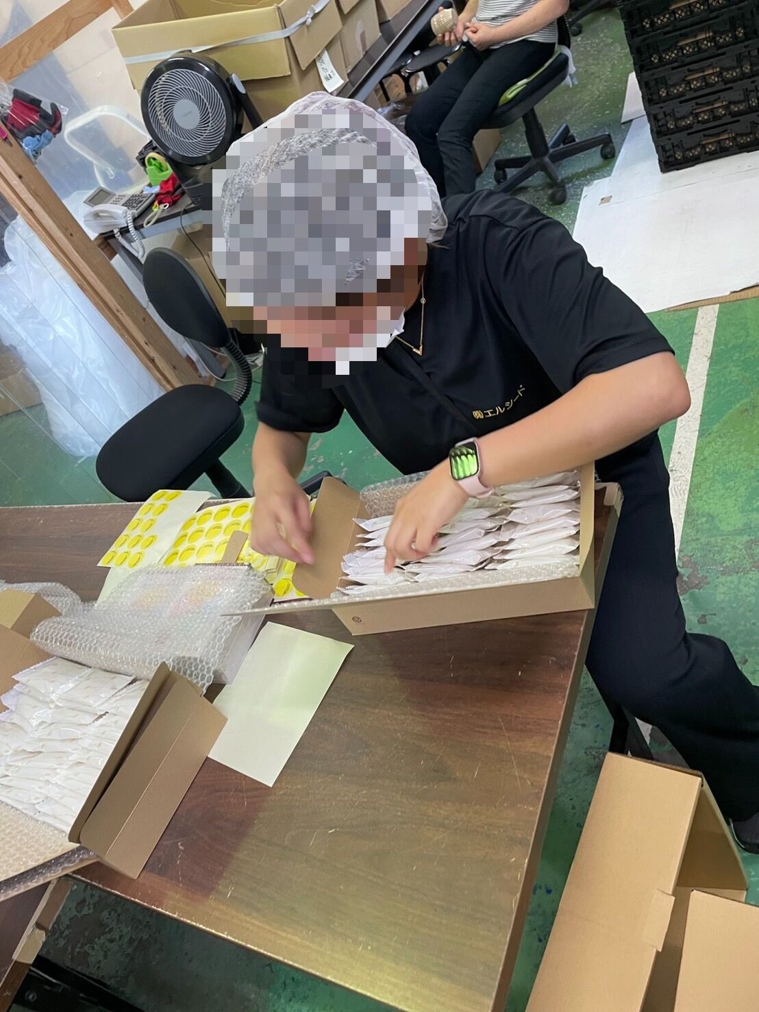 支援員による最終検品作業